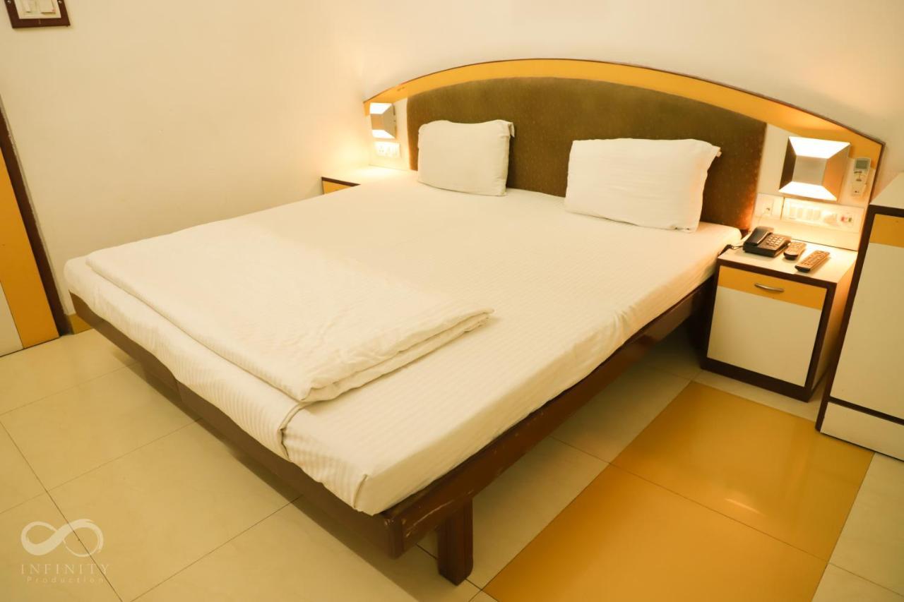 Blue Diamond The Hotel Korba Екстериор снимка